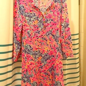Lilly Pulitzer V neck dress- Lg- Like new